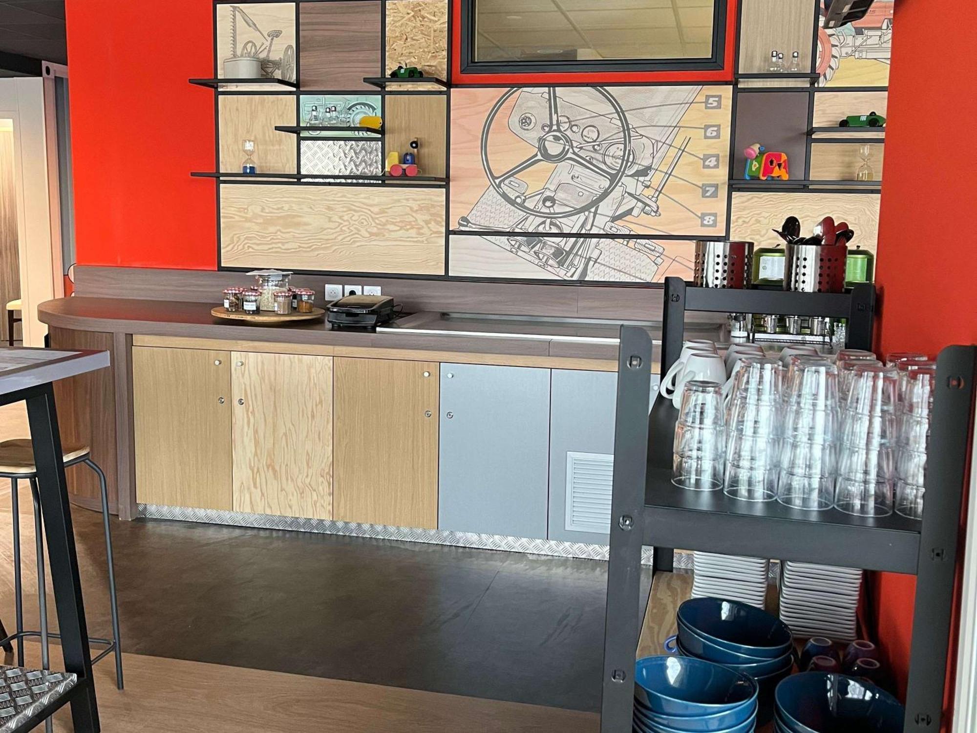 Ibis Styles Bourbon Lancy Hotel Eksteriør billede