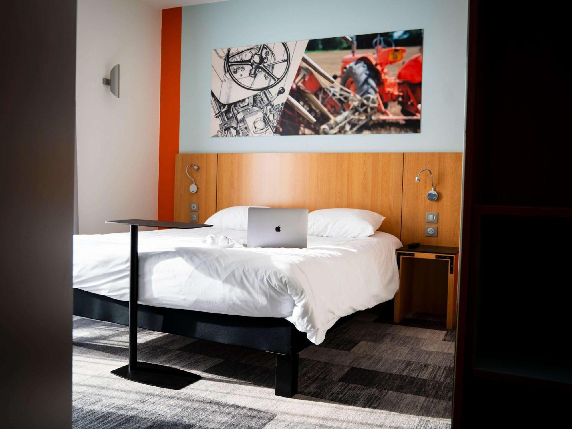 Ibis Styles Bourbon Lancy Hotel Eksteriør billede